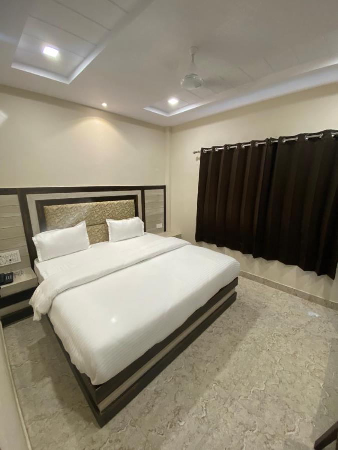 Hotel Blue Sky Haridwar Ngoại thất bức ảnh