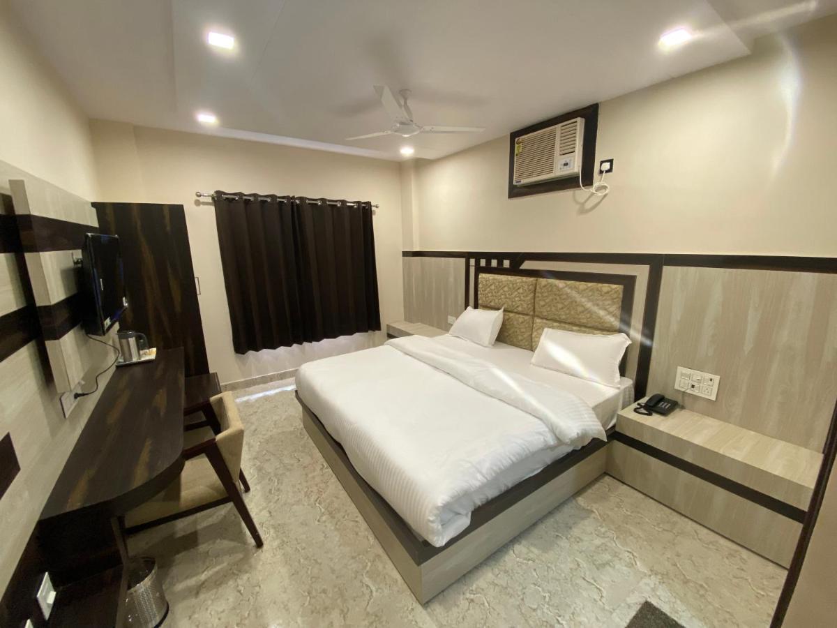 Hotel Blue Sky Haridwar Ngoại thất bức ảnh